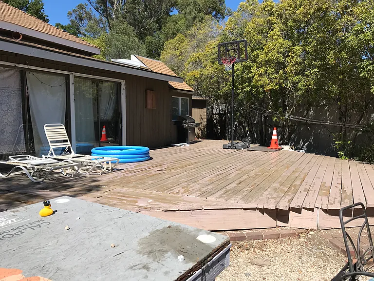 408 Lemon St — Photo 3