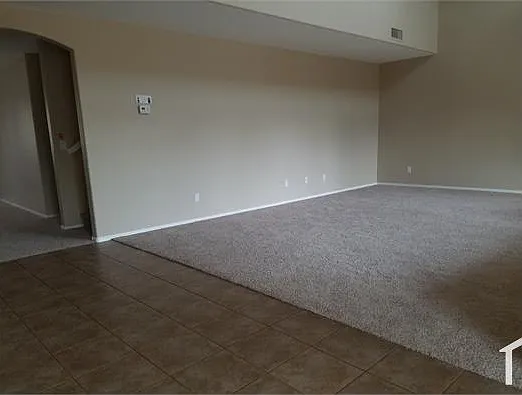 4 bed, 2488 sqft, $2,800 — Photo 4