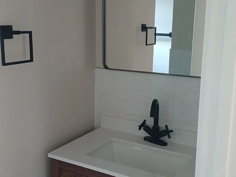 1934 Riverside Dr #2B — Photo 5
