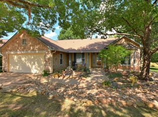 104 Honeysuckle Cv, Georgetown, TX 78633