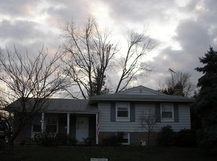 413 N York Rd, Sterling, VA 20164