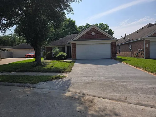 2910 Plum Lake Dr Photo 1