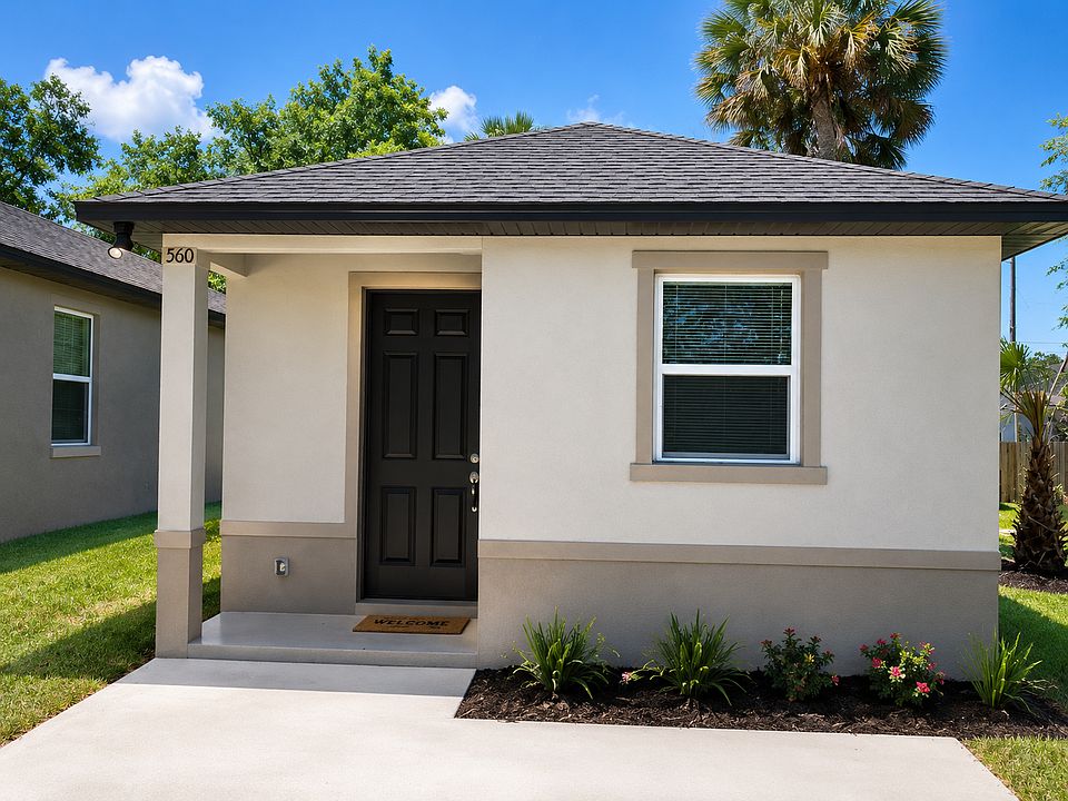1st image of 560 1st St