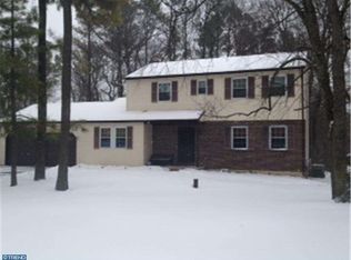 140 Tall Pines Rd, Newark, DE 19713