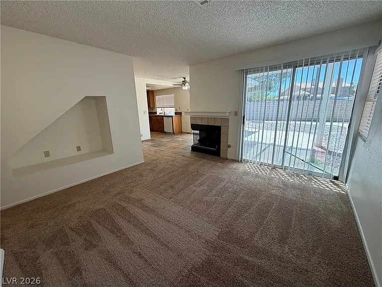 9509 Swan Bay Dr — Photo 20