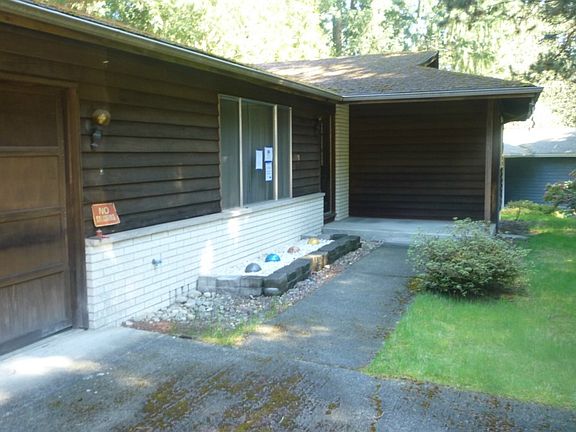 2nd image of 4580 NW 82nd St