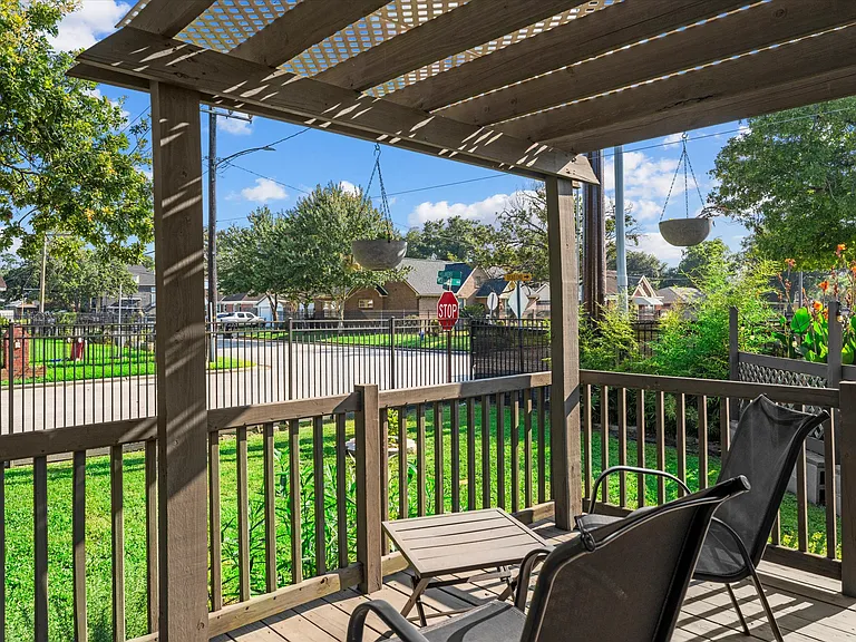 503 Kelley St — Photo 46