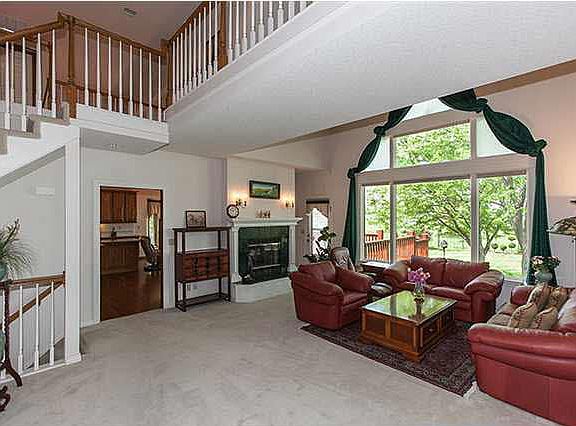 3rd image of 4127 N Tara Cir
