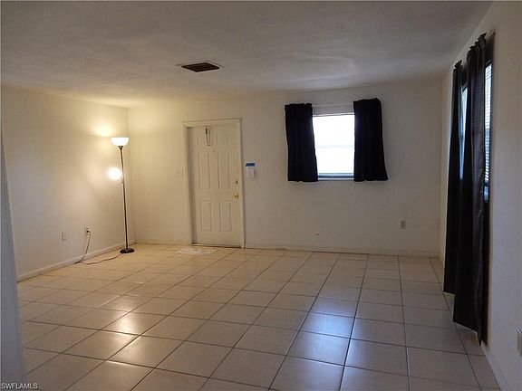 2nd image of 1005 Polk St #1007