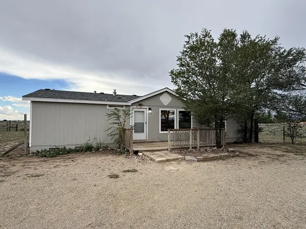 67 Madrid Ave, Moriarty, NM 87035