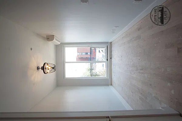 Rented by Lofts and Flats LLC | media 9