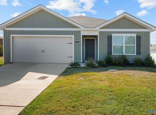 204 Trestle Cove Cir, Harvest, AL 35749