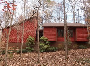 689 Barker Rd, Winston Salem, NC 27107