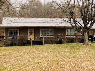 226 Kettle Creek Rd, Burkesville, KY 42717