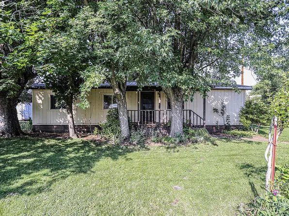 1115 Prospect Ave, Dallesport, WA 98617