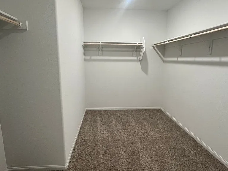 7668 Loftwood Ave — Photo 21