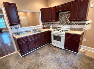 3323 W Cumberland St, Philadelphia, PA 19132