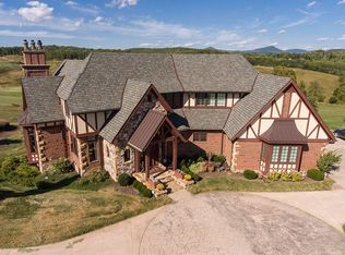 3806 Pitzer Rd, Roanoke, VA 24014