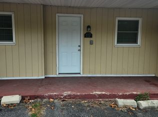 9349 Valley Rd #107, Berkeley Springs, WV 25411