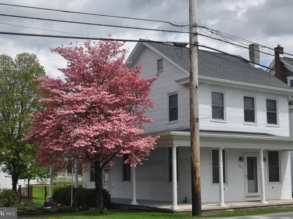 133 S Main St, Berrysburg, PA 17005