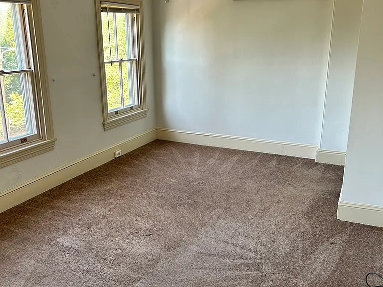 401 S Church St #5 — Photo 10
