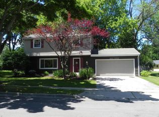 W60N959 Sheboygan Rd, Cedarburg, WI 53012