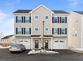 1400 Gorham St #12, Lowell, MA 01852