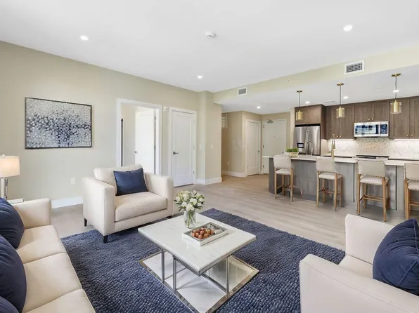 706 Madison Street image 7 of 13