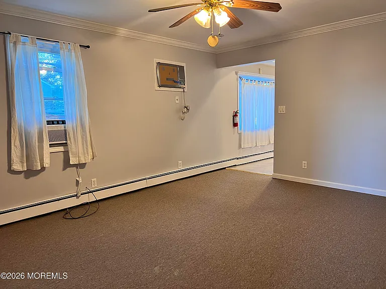 391 Monmouth Ave #1 — Photo 18
