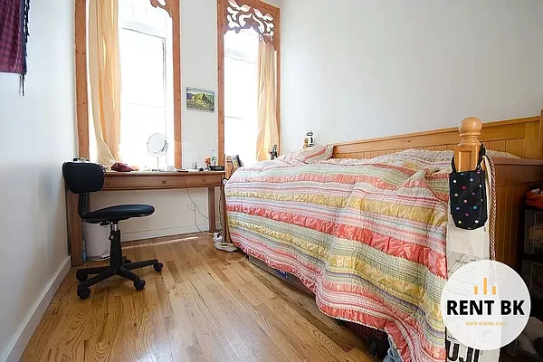 Rented by RENTBK LLC | media 5