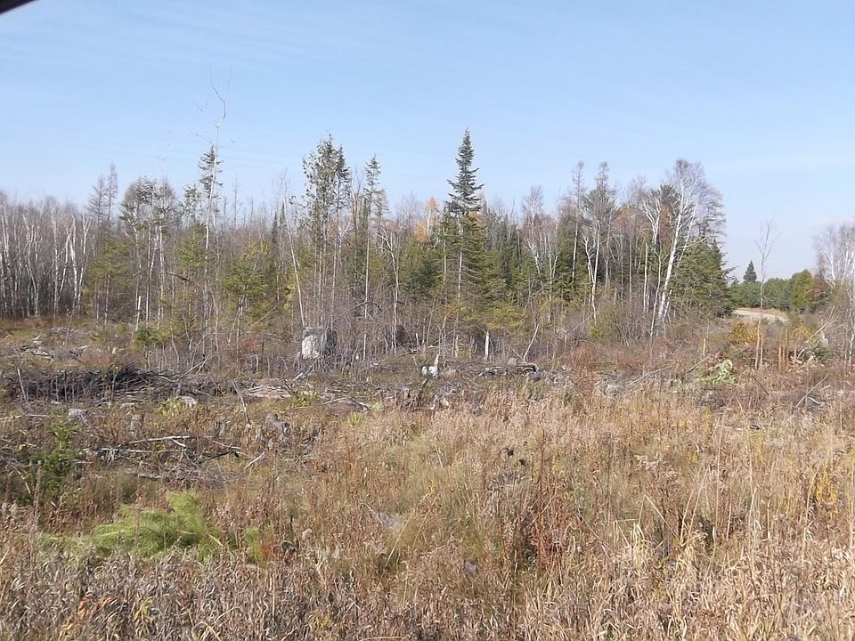1st image of Bay De Noc Dr