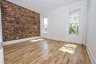 Rented by Level Group