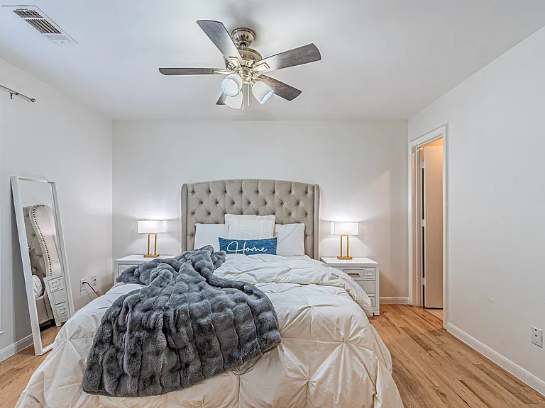 6935 Kingshollow Dr — Photo 30