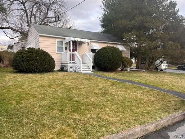 1227 S Halstead St, Allentown, PA 18103