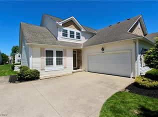 27242 Emerald Oval S, Olmsted Twp, OH 44138