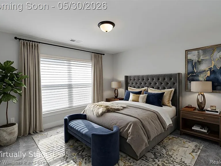 375 Amelia Cir — Photo 49
