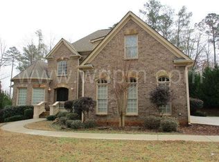 324 Queenscastle Dr, Ellenwood, GA