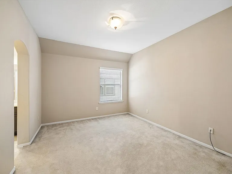 13915 Sawmill Run Ln — Photo 13