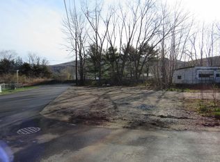 5 Cross St, Gorham, NH 03581