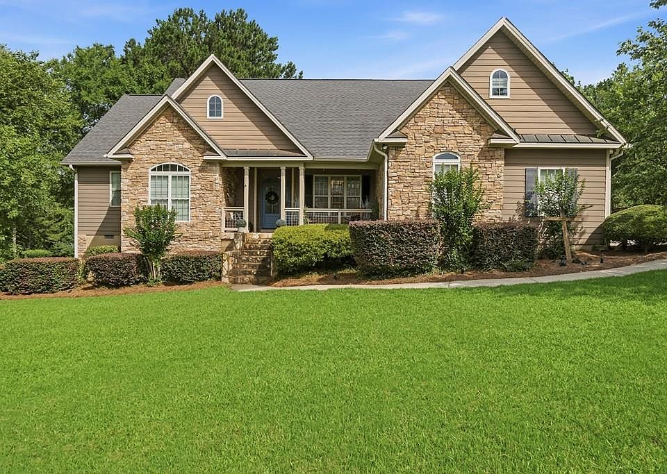 1st image of 351 Greystone Dr