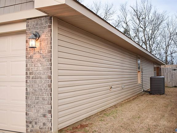 2nd image of 233 Bermuda Lakes Dr
