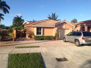 13065 NW 8th Ln, Miami, FL 33182