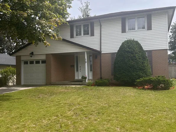 19 Portico Dr, Toronto, ON M1G 3R4