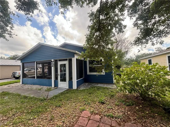 4235 36th Ct, Vero Beach, FL 32967