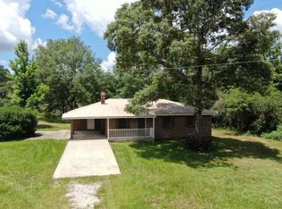 87 Noony Rd, Lumberton, MS 39455
