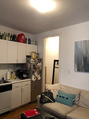 Rented by LJ Sloane Management | media 30