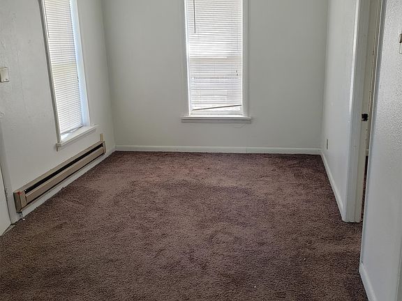5th image of 804 N Kimball St