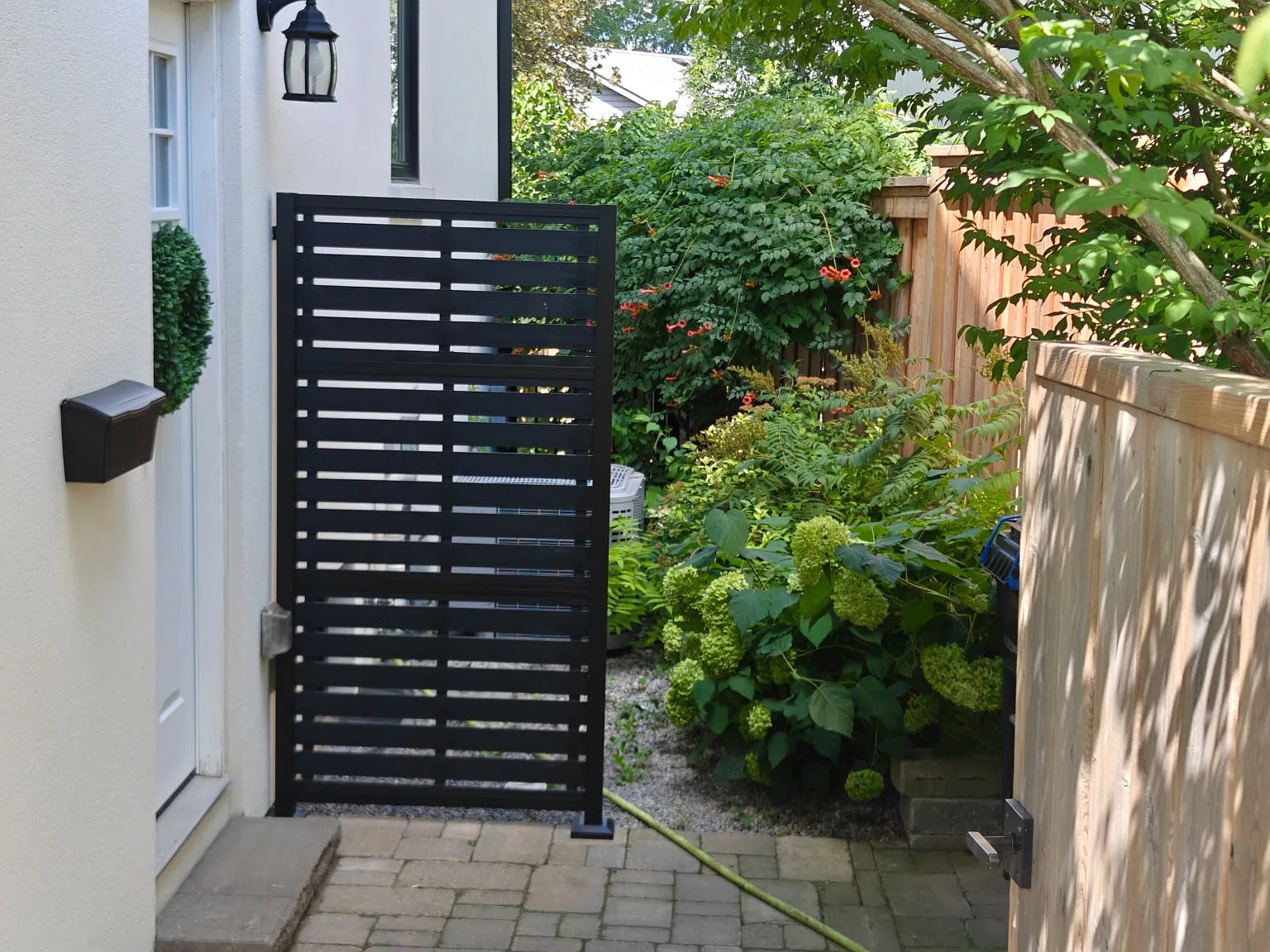 1 bed, $2,000 — Photo 2