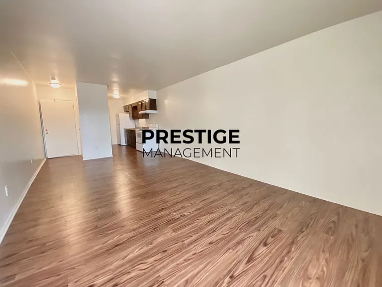 1680 Driftwood Dr #M — Photo 4