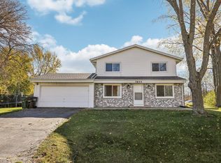 7644 Lakeshore Dr, Racine, WI 53402